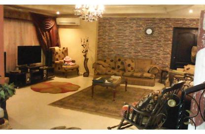 Apartment - 2 Bedrooms - 2 Bathrooms for rent in Fareed Semeika St. - El Hegaz Square - El Nozha - Cairo