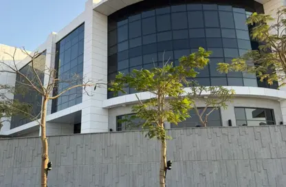 Office Space - Studio - 2 Bathrooms for rent in Golden Heights - North Investors Area - New Cairo City - Cairo