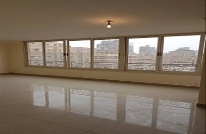 Office Space - Studio - 4 Bathrooms for rent in Lebanon St. - Mohandessin - Giza