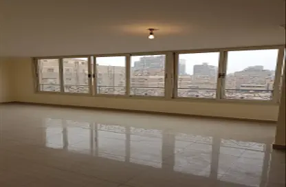 Office Space - Studio - 4 Bathrooms for rent in Lebanon St. - Mohandessin - Giza