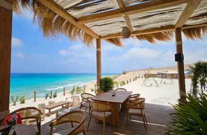 Chalet - 2 Bedrooms - 2 Bathrooms for sale in Jefaira - Ras Al Hekma - North Coast