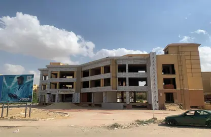 Clinic - Studio - 1 Bathroom for sale in Paradise - Northern Expansions - 6 October City - Giza