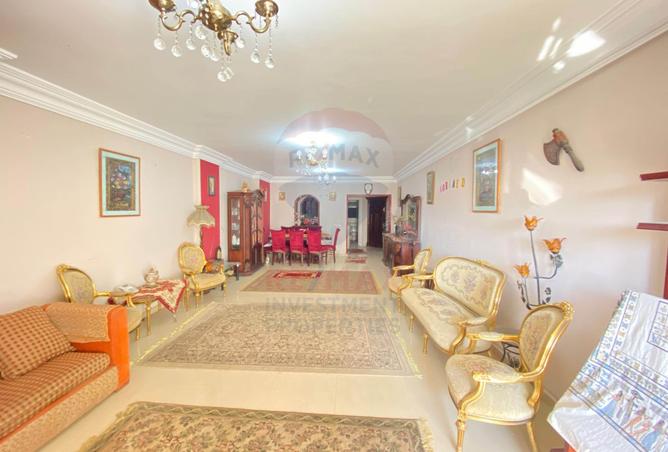 8186373 - Property Image 2