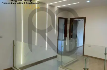 دوبلكس - 3 غرف نوم - 3 حمامات للبيع في المروج - التوسعات الشمالية - مدينة 6 أكتوبر - الجيزة