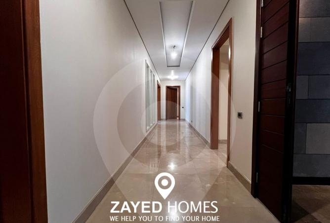 8328458 - Property Image 2