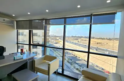 مساحات مكتبية - استوديو - 4 حمامات للبيع في ريحانة بلازا - زهراء المعادي - حي المعادي - القاهرة