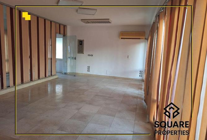 8402440 - Property Image 3