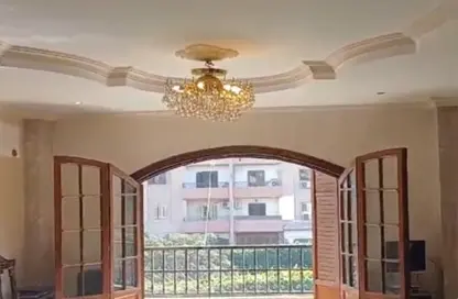 دوبلكس - 3 غرف نوم - 2 حمامات للبيع في البوابة الاولي - خوفو - حدائق الاهرام - الجيزة