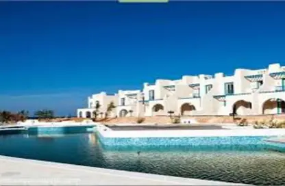 شاليه - 3 غرف نوم - 3 حمامات للبيع في ماونتن فيو راس الحكمة - راس الحكمة - الساحل الشمالي