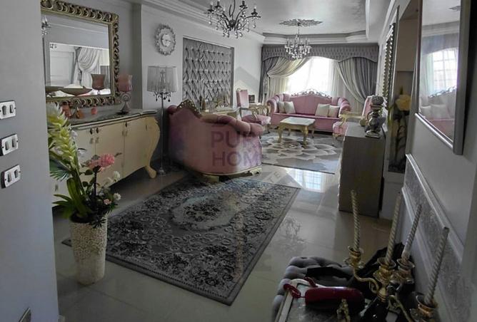 8158657 - Property Image 2