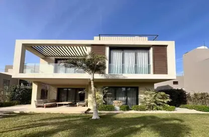 Villa - 4 Bedrooms - 4 Bathrooms for sale in Swan Lake Residence - 5th Settlement Compounds - The 5th Settlement - New Cairo City - Cairo