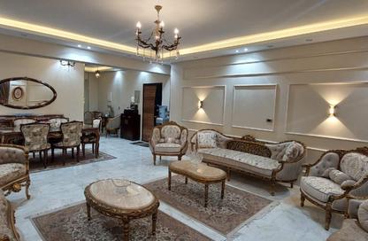 Apartment - 3 Bedrooms - 2 Bathrooms for sale in Area D - Ganoob El Acadimia - New Cairo City - Cairo
