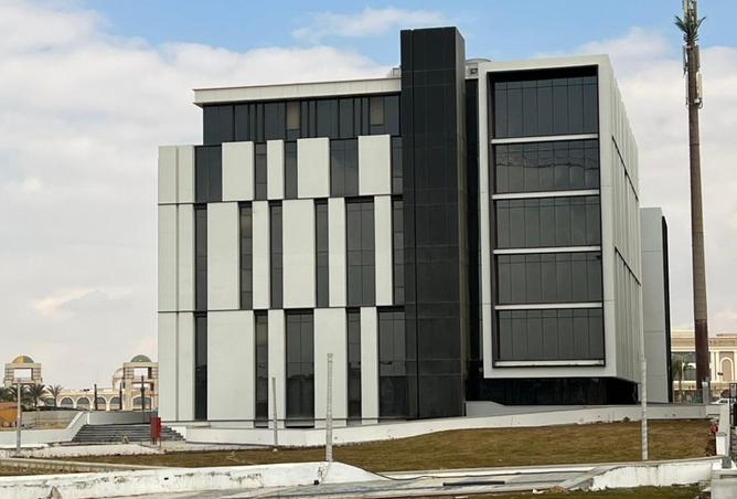 8258720 - Property Image 3