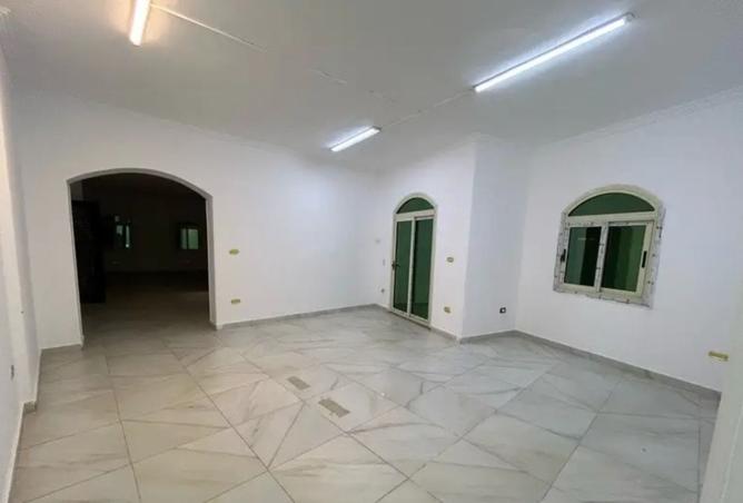 8290202 - Property Image 2