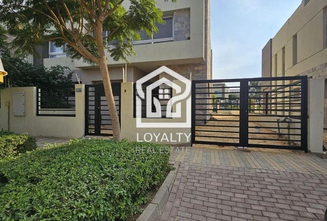 8115828 - Property Image 2