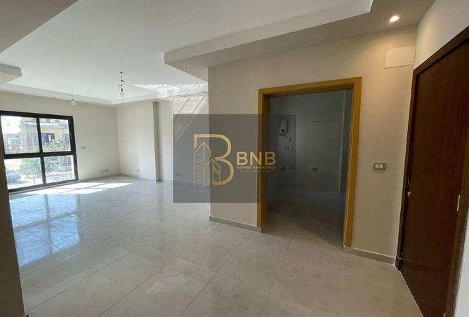 8394359 - Property Image 2