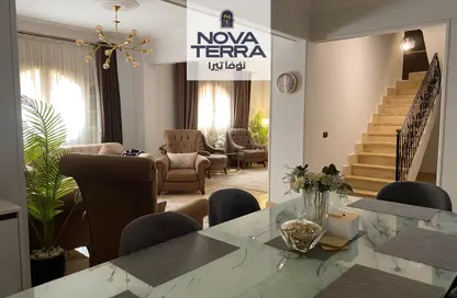 دوبلكس - 3 غرف نوم - 2 حمامات للبيع في الحي الثاني - مدينة 6 أكتوبر - الجيزة