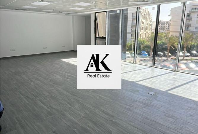 8358738 - Property Image 2