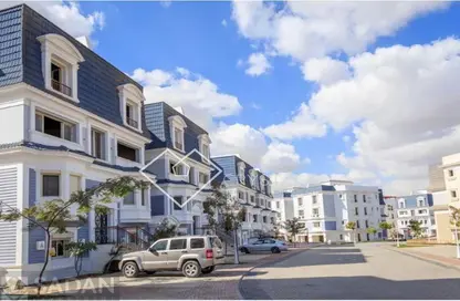 Apartment - 3 Bedrooms - 3 Bathrooms for sale in Aliva - Mostakbal City Compounds - Mostakbal City - Future City - Cairo