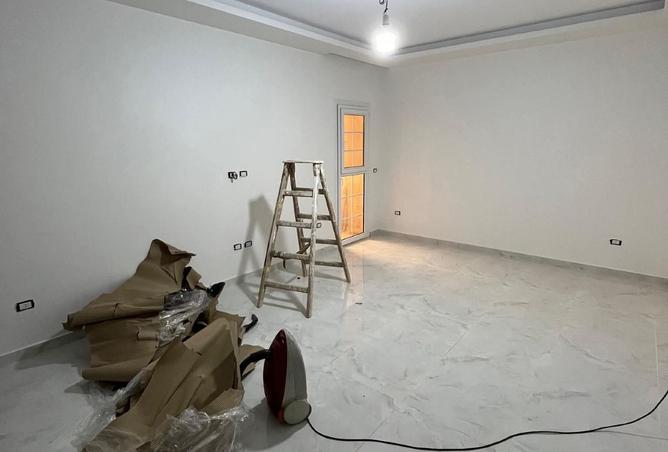 8281705 - Property Image 3