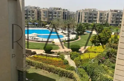 Villa - 3 Bedrooms - 3 Bathrooms for sale in Royal City - Sheikh Zayed Compounds - Sheikh Zayed City - Giza