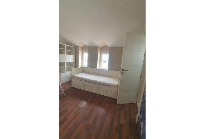 8039640 - Property Image 2