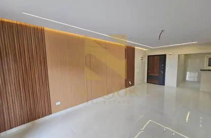 Apartment - 3 Bedrooms - 2 Bathrooms for sale in Al Khamayel city - Sheikh Zayed Compounds - Sheikh Zayed City - Giza