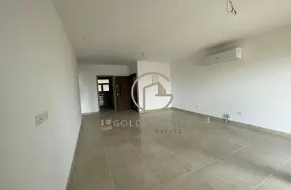 Apartment - 2 Bedrooms - 2 Bathrooms for rent in Moon Residences - Fifth Square - The 5th Settlement - New Cairo City - Cairo
