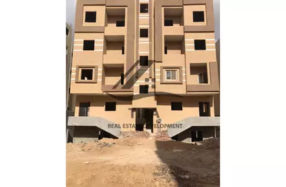 Apartment - 4 Bedrooms - 2 Bathrooms for sale in Al Fardous St. - Al Fardous City - Al Wahat Road - 6 October City - Giza