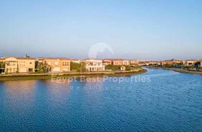 شاليه - 3 غرف نوم - 3 حمامات للبيع في مراسي - سيدي عبد الرحمن - الساحل الشمالي