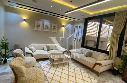 Apartment - 4 Bedrooms - 4 Bathrooms for sale in 16th District - Sheikh Zayed City - Giza