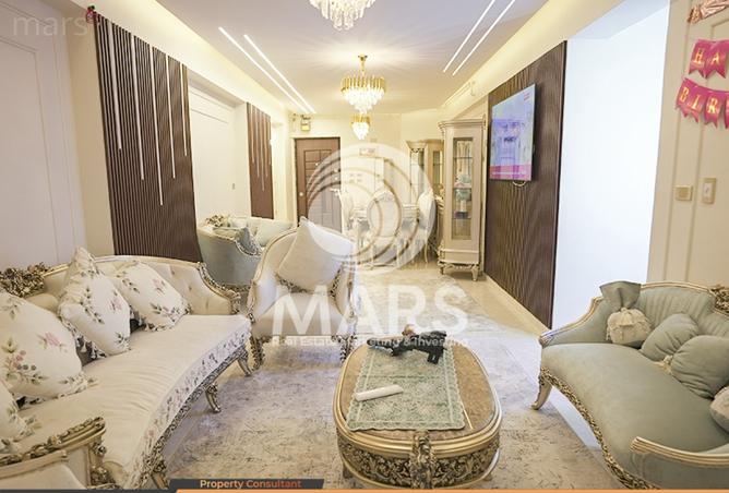 8101776 - Property Image 2