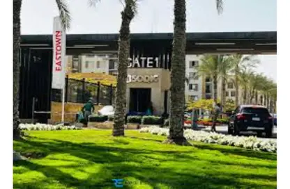 Apartment - 3 Bedrooms - 3 Bathrooms for sale in Eastown - 5th Settlement Compounds - The 5th Settlement - New Cairo City - Cairo