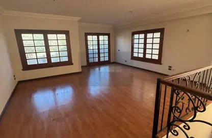 Duplex - 4 Bedrooms - 2 Bathrooms for rent in Orouba Axis - Area A - Ganoob El Acadimia - New Cairo City - Cairo