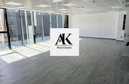 Office Space - Studio - 1 Bathroom for rent in Hyde Park Business District Mall - South Teseen St. - The 5th Settlement - New Cairo City - Cairo