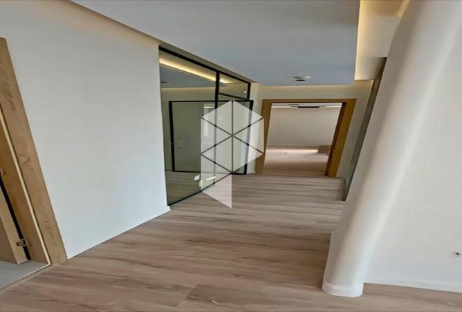 8312576 - Property Image 2