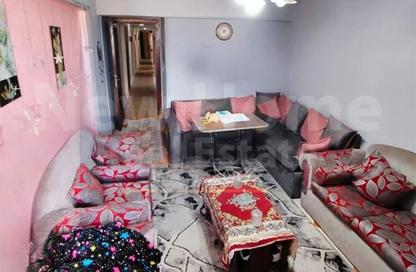 Apartment - 3 Bedrooms - 2 Bathrooms for sale in Moharam Bek St. - Moharam Bek - Hay Wasat - Alexandria
