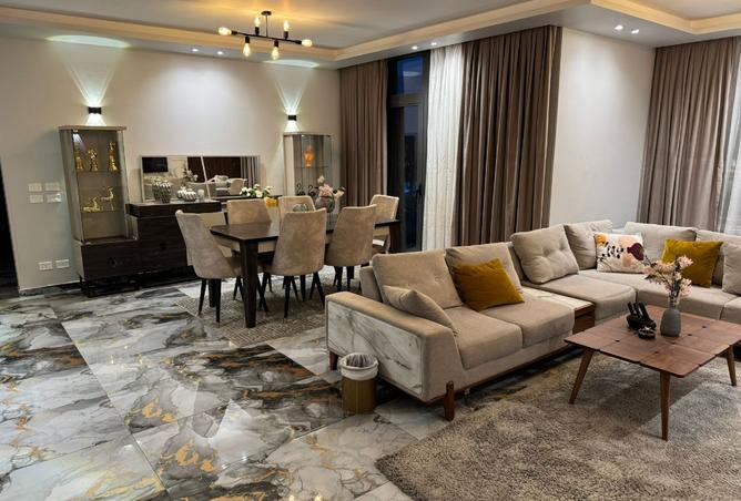 7933676 - Property Image 2