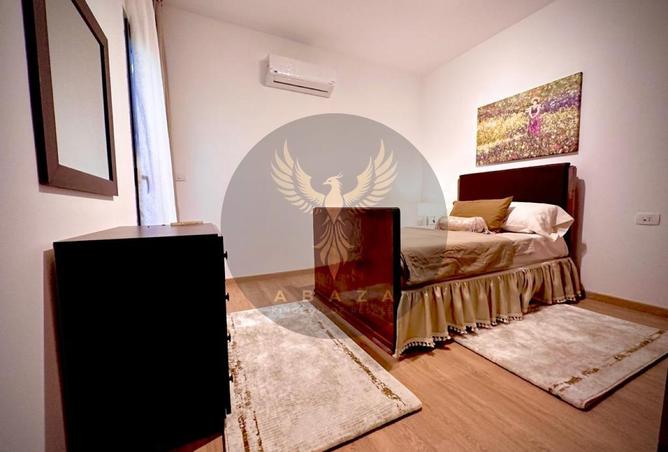 8246111 - Property Image 3