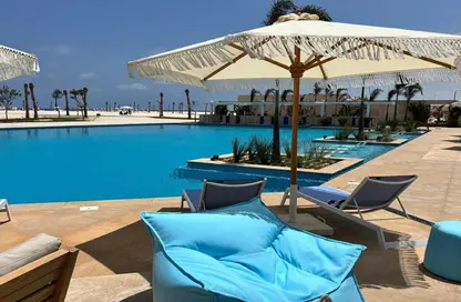 Chalet - 2 Bedrooms - 2 Bathrooms for sale in Seashore - Ras Al Hekma - North Coast