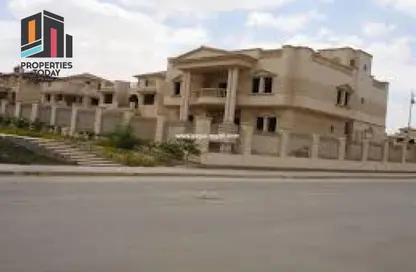 فيلا - 6 غرف نوم - 5 حمامات للبيع في رويال سيتي - كمبوندات الشيخ زايد - الشيخ زايد - الجيزة