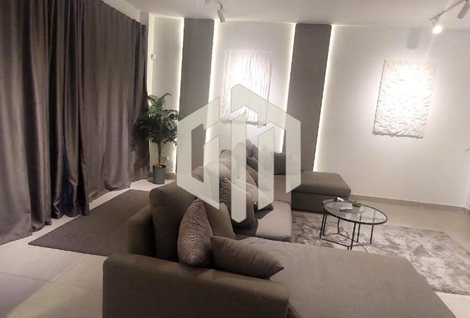 8253471 - صورة العقار 3