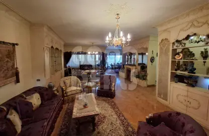 Apartment - 3 Bedrooms - 3 Bathrooms for sale in Nehro St. - Roxy - Heliopolis - Masr El Gedida - Cairo