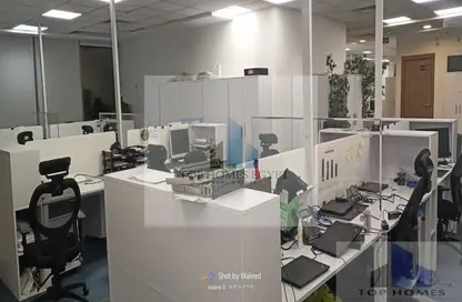 مساحات مكتبية - استوديو - 2 حمامات للايجار في شارع مجمع البنوك - شارع التسعين الجنوبي - التجمع الخامس - مدينة القاهرة الجديدة - القاهرة