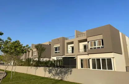 Villa - 3 Bedrooms - 3 Bathrooms for sale in Etapa - Sheikh Zayed Compounds - Sheikh Zayed City - Giza