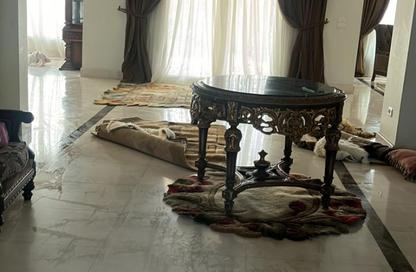 Villa - 5 Bedrooms - 5 Bathrooms for rent in Madinaty - Cairo