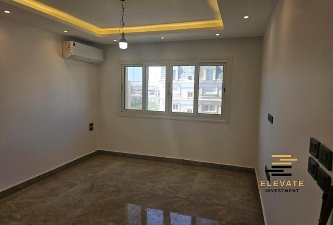 8166189 - Property Main Image