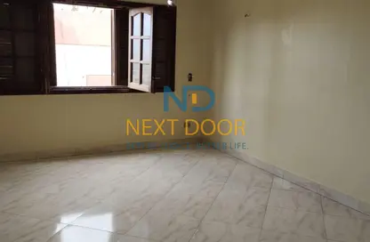 Apartment - 3 Bedrooms - 2 Bathrooms for sale in Abdullah Deraz St. - Ard El Golf - Heliopolis - Masr El Gedida - Cairo
