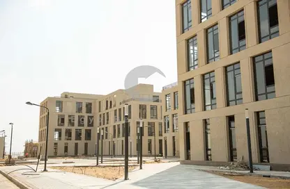 مساحات مكتبية - استوديو - 1 حمام للبيع في ديستريكت 5 - كمبوندات التجمع الخامس - التجمع الخامس - مدينة القاهرة الجديدة - القاهرة