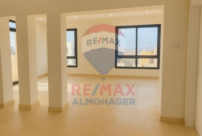 8094951 - Property Image 2